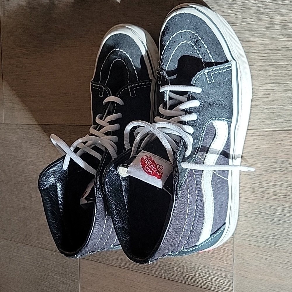 Vans black kids size 3.5